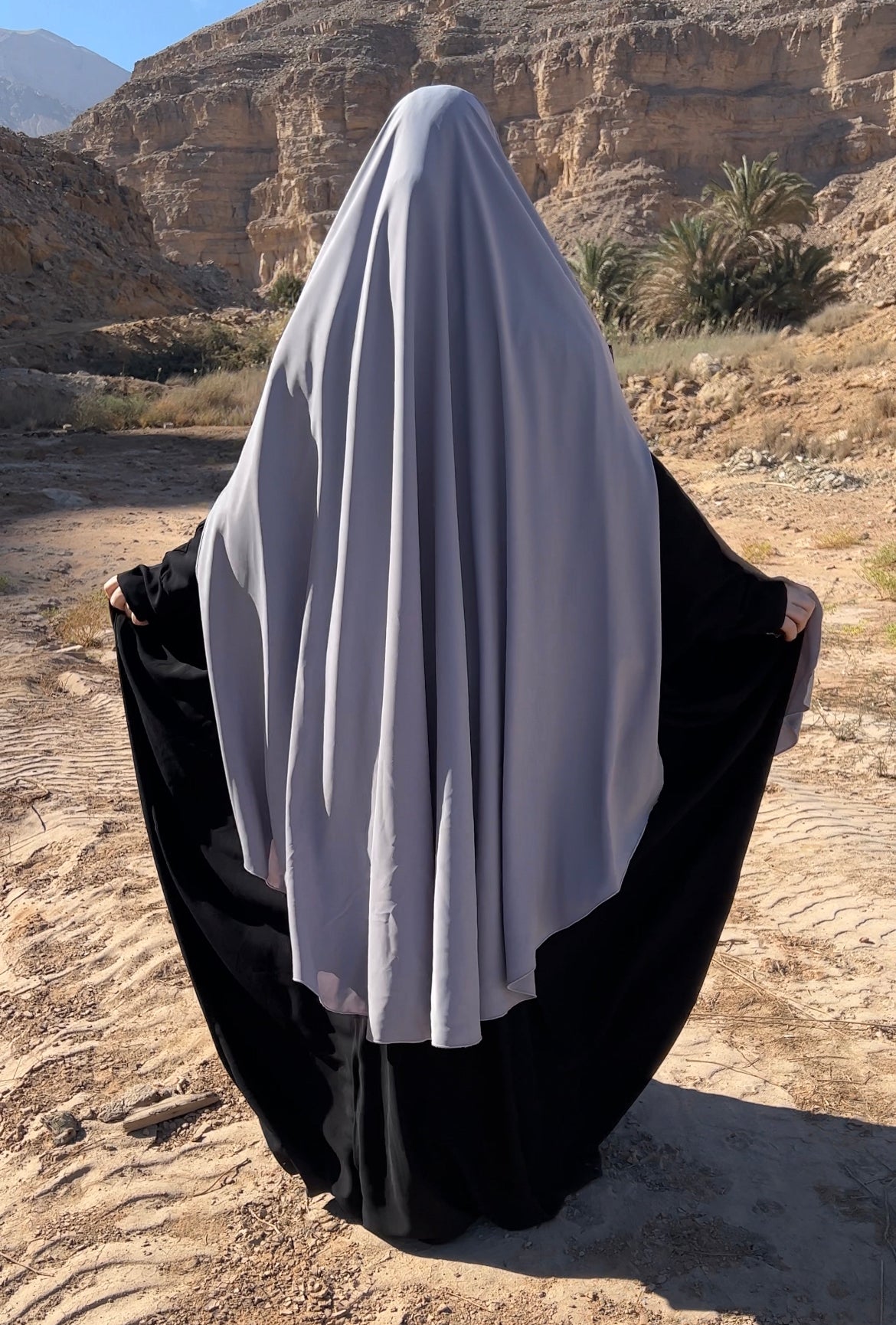Khimar Jemsah - with side slits