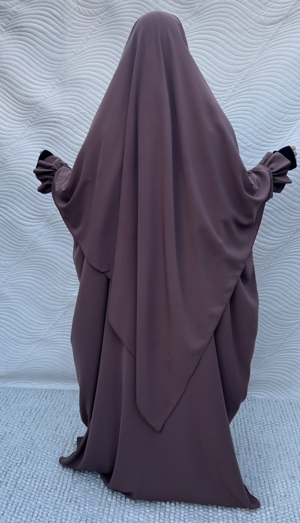 Set -Cute sleeve Abaaya & Khimar Iskandariyyah